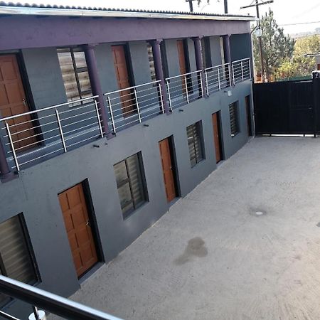 Fgm Guesthouse 2 Alberton Rum bild